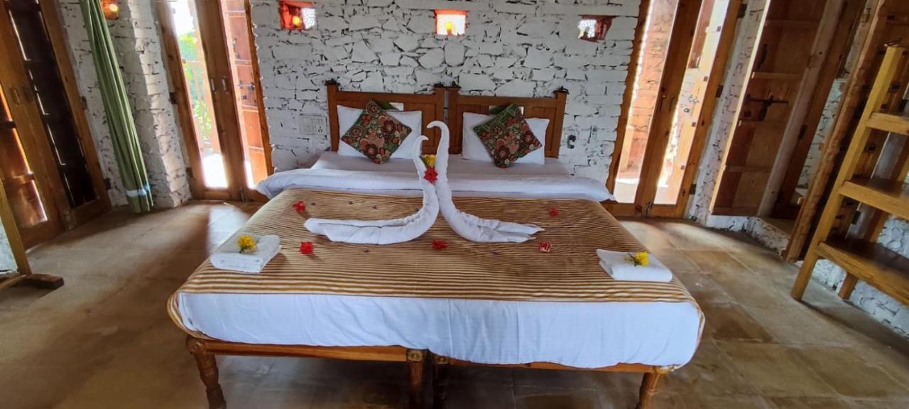 The Secret Garden Bed & Breakfast Pushkar Bagian luar foto