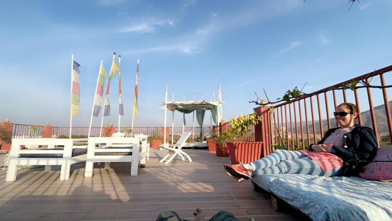 The Secret Garden Bed & Breakfast Pushkar Bagian luar foto