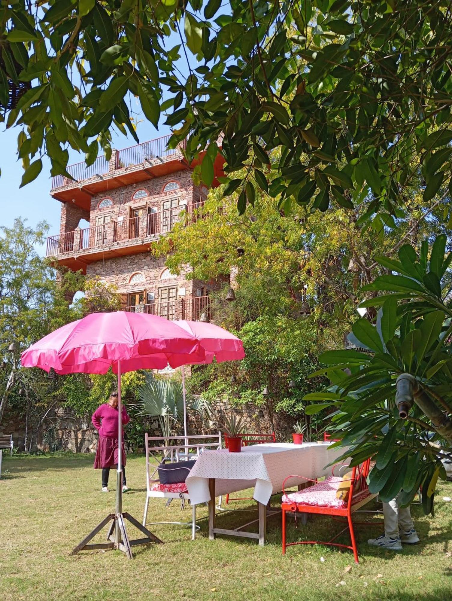 The Secret Garden Bed & Breakfast Pushkar Bagian luar foto