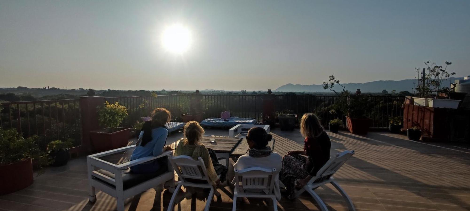 The Secret Garden Bed & Breakfast Pushkar Bagian luar foto